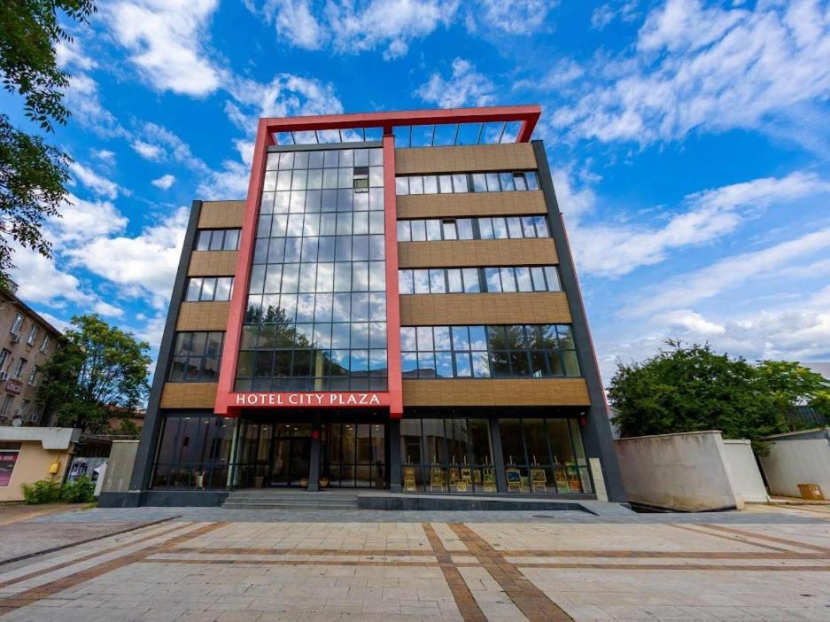 City Plaza Botevgrad Exterior photo